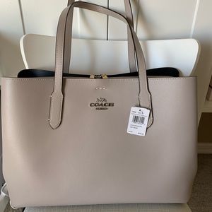 Coach Large Avenue Carryall